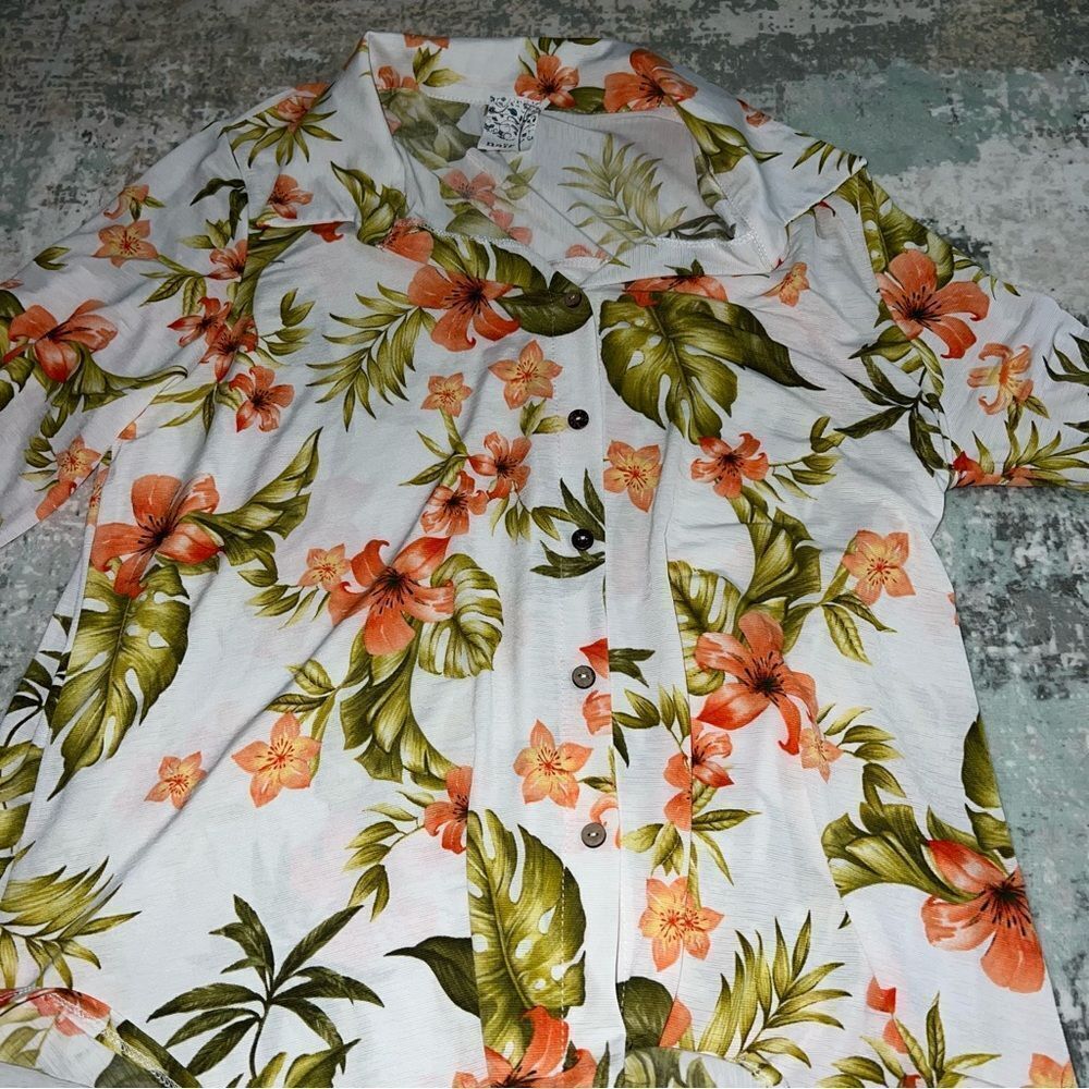 Naif Floral Hawaiian Shirt
